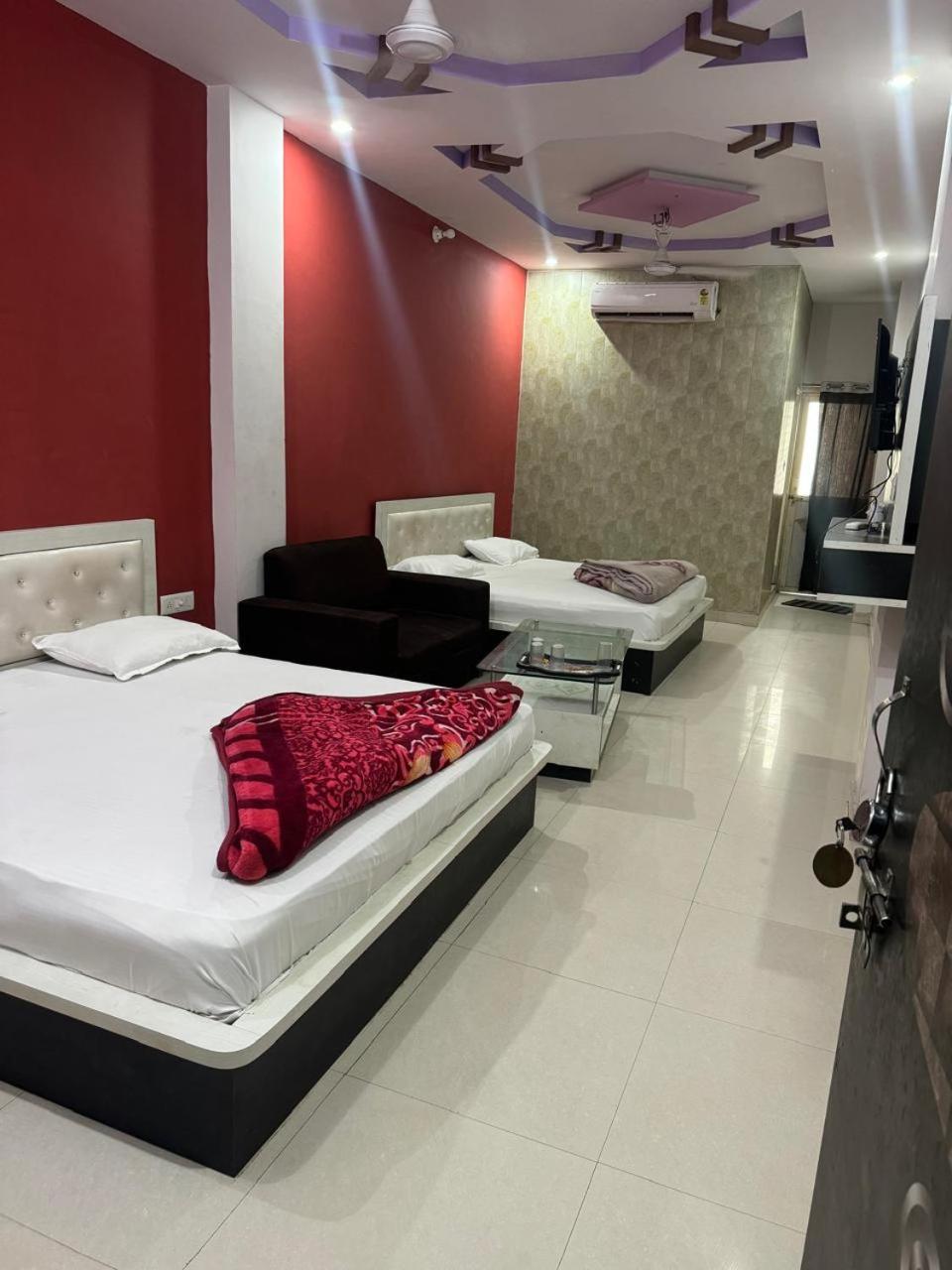Hotel Aapno Shyam And Restaurant Khatu Exterior photo